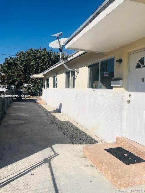752 3rd Ct - Photo 1