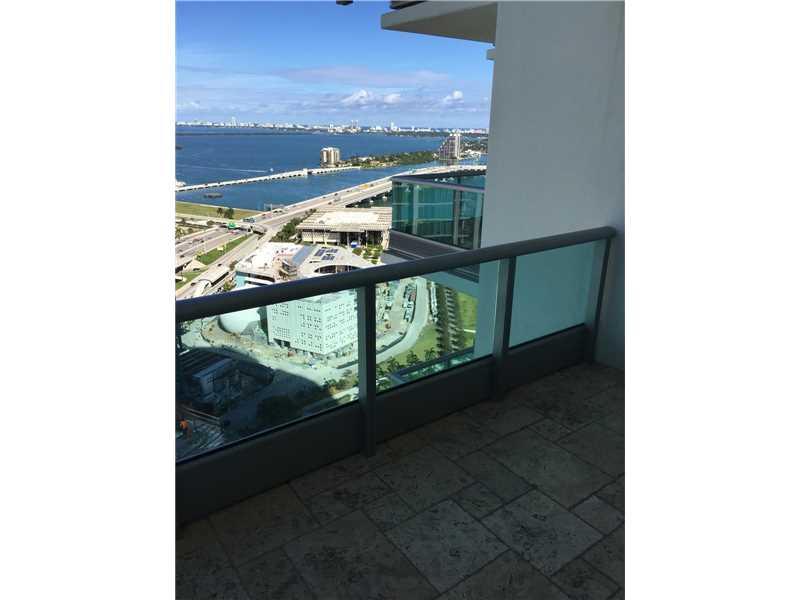 900 Biscayne Blvd - Photo 1