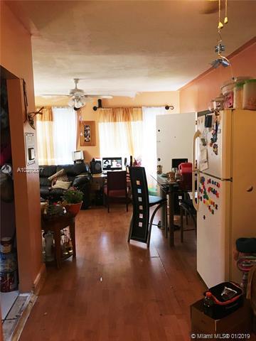 1144 4th St - Photo 1