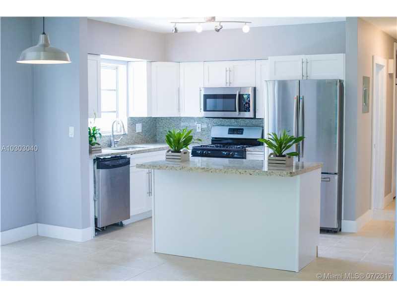 9281 Marine Dr - Photo 1