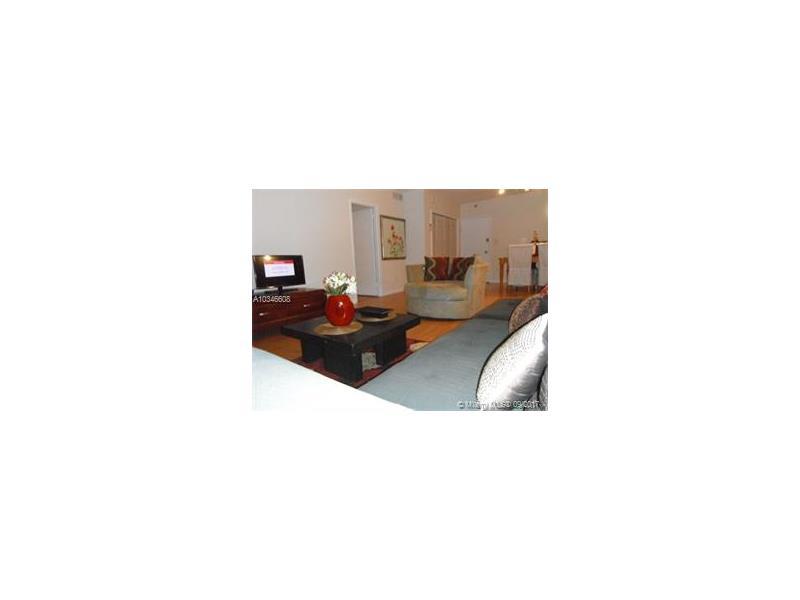5600 Collins Av - Photo 1