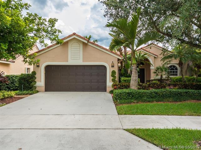 810 Verona Lake Dr - Photo 1