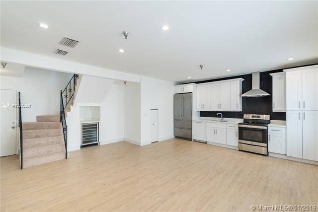 1350 Pennsylvania Ave - Photo 1