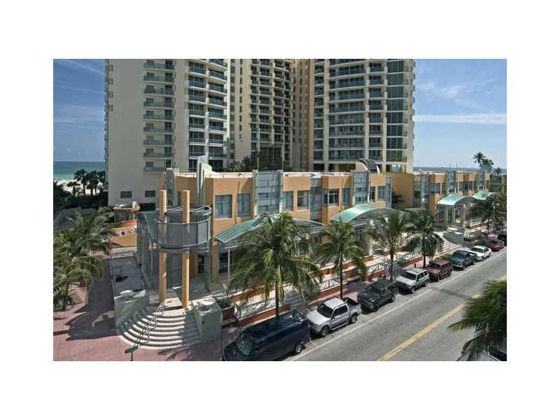 1451 Ocean Dr - Photo 1