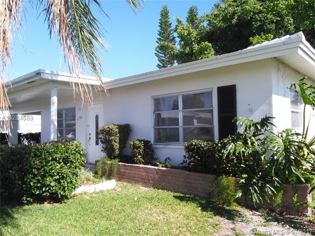 6706 70th St - Photo 1