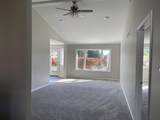 272 Windemere Place - Photo 2