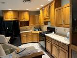 1024 Huron - Photo 13