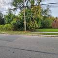 17609 Trinity Street - Photo 3