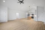8810 Stephenson Highway - Photo 11