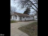 614 Saginaw Street - Photo 2