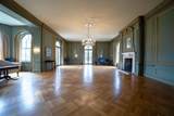 250 Plymouth Avenue - Photo 9