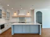 1125 Sutherland Street - Photo 2