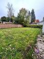 1720 Oakley Street - Photo 2