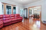 2210 Cambridge Road - Photo 7