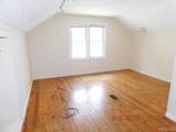 1820 Buckingham Avenue - Photo 10