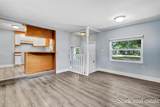 2488 Broadway Avenue - Photo 16