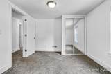 2488 Broadway Avenue - Photo 35