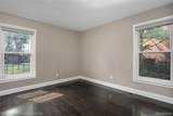2021 Hyde Park Drive - Photo 17