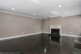 2021 Hyde Park Drive - Photo 8