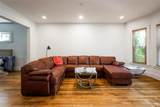3132 Helen Street - Photo 2