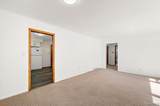 1687 Fontaine Avenue - Photo 9