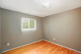 2405 Elmcrest Road - Photo 9