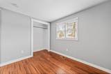 586 Holiday Drive - Photo 18