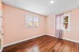 586 Holiday Drive - Photo 20