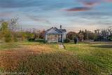 8292 Pettysville Road - Photo 10