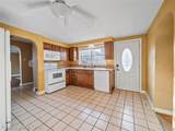8202 Hyne Road - Photo 6