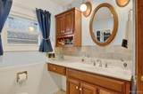 447 Maple Street - Photo 32