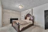23009 Maple Avenue - Photo 44