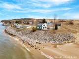 2767 Lakeshore Drive - Photo 7