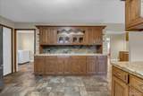 18676 Country Club Circle - Photo 12