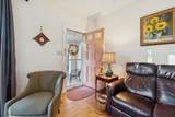 728 Montrose Avenue - Photo 9