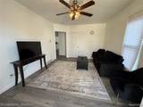 398 Saginaw Street - Photo 18