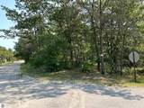 00 Wintergreen Street - Photo 5