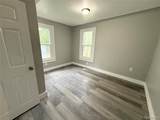 20500 Mckishnie Street - Photo 17