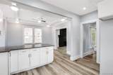 534 Trowbridge Street - Photo 3