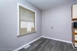 6076 Warwick Street - Photo 10