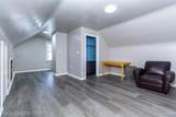 6076 Warwick Street - Photo 17