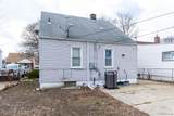 6076 Warwick Street - Photo 32