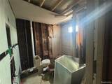 5865 Seneca Street - Photo 13