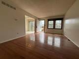 2884 Roundtree Boulevard - Photo 4