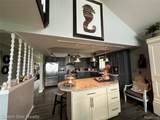 2109 Lakeshore Road - Photo 10