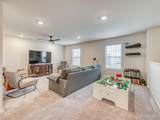 2750 Salt Springs Drive - Photo 24