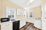 209 Clinton Avenue - Photo 16