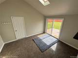 19235 Philomene Boulevard - Photo 11