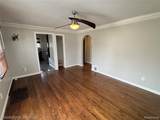 19235 Philomene Boulevard - Photo 5
