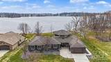 7022 Strawberry Lane - Photo 4